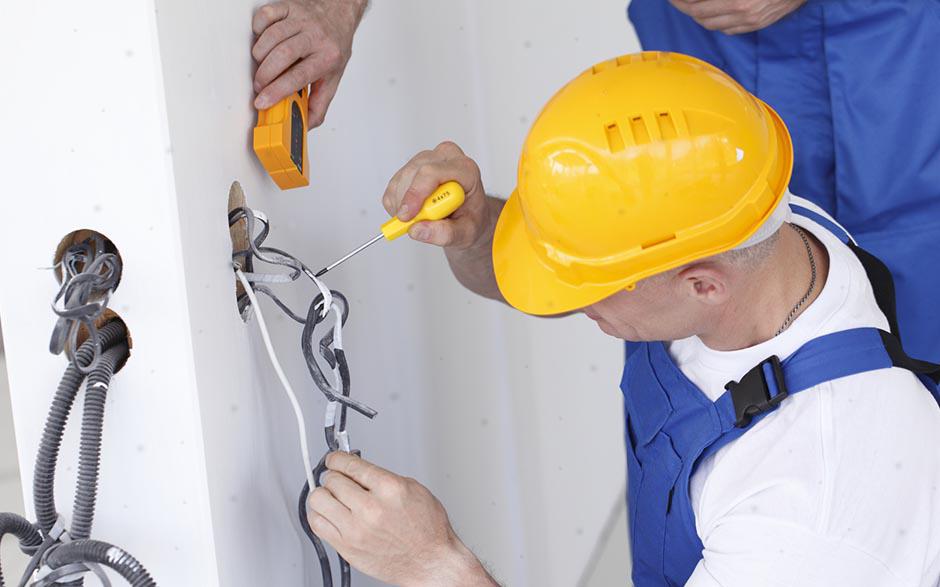 travail électricien Groslay